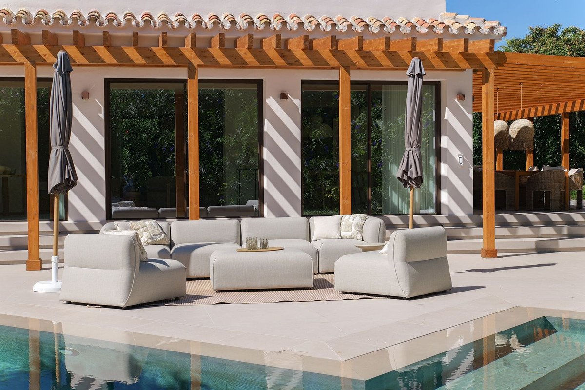 4 Bed Detached Villa in Guadalmina Baja