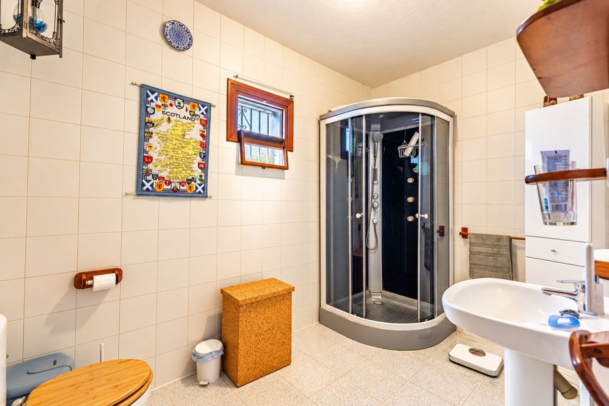 2 Bed Detached Villa in Cómpeta