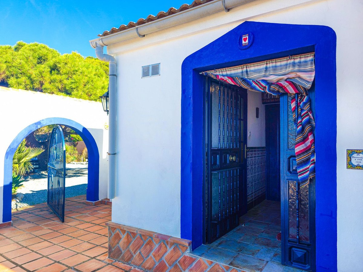 3 Bed Detached Villa in Cómpeta