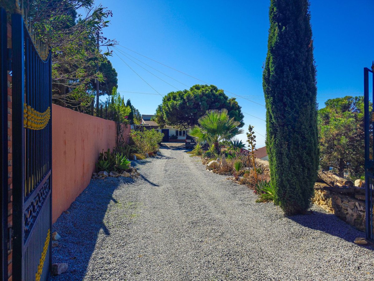 3 Bed Detached Villa in Cómpeta
