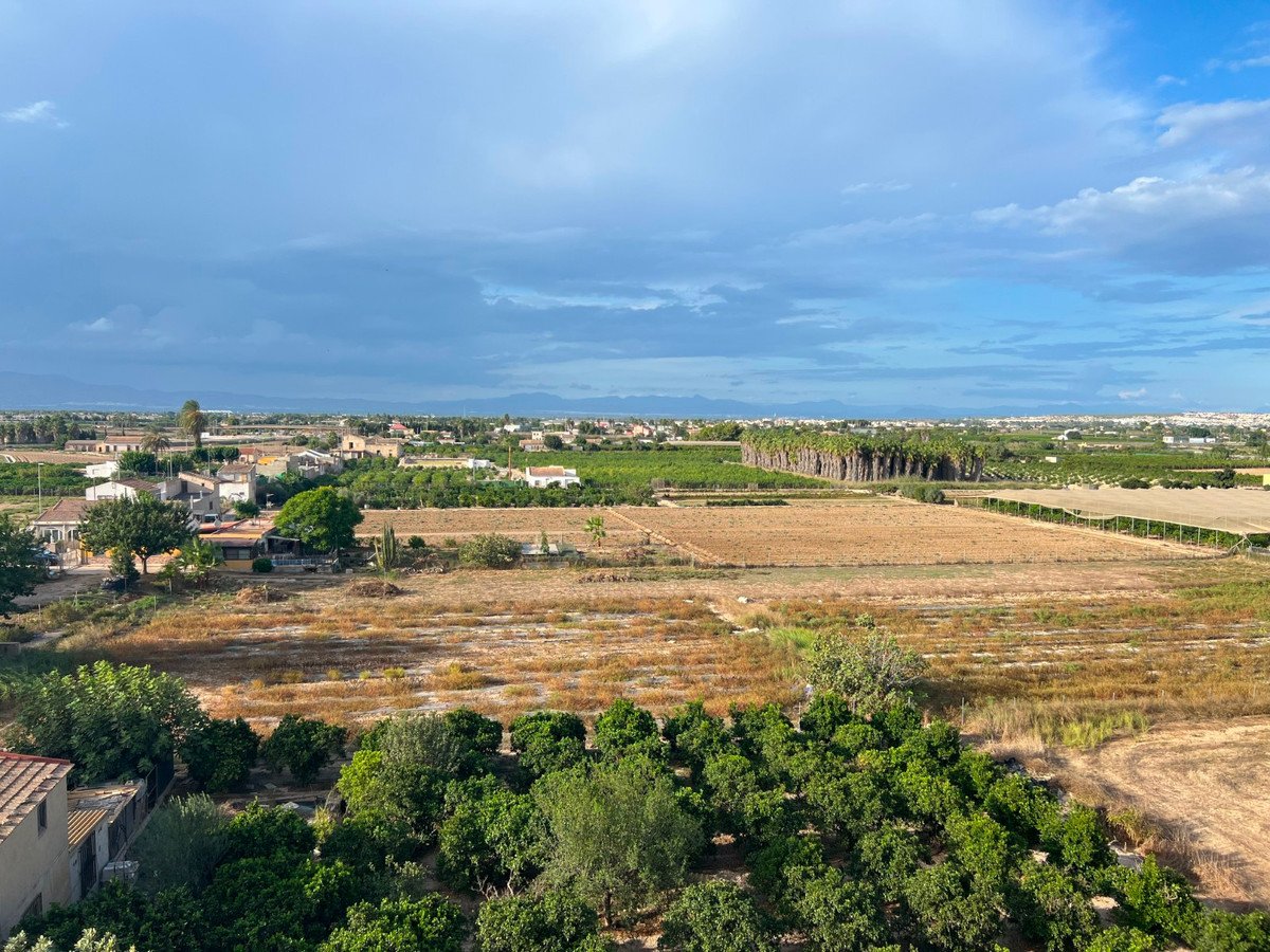 2 Bed Ground Floor Apartment in Formentera del Segura