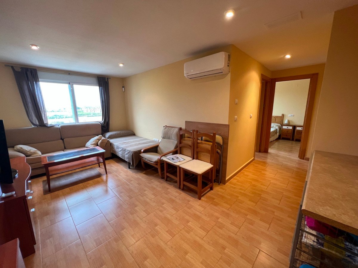 2 Bed Ground Floor Apartment in Formentera del Segura