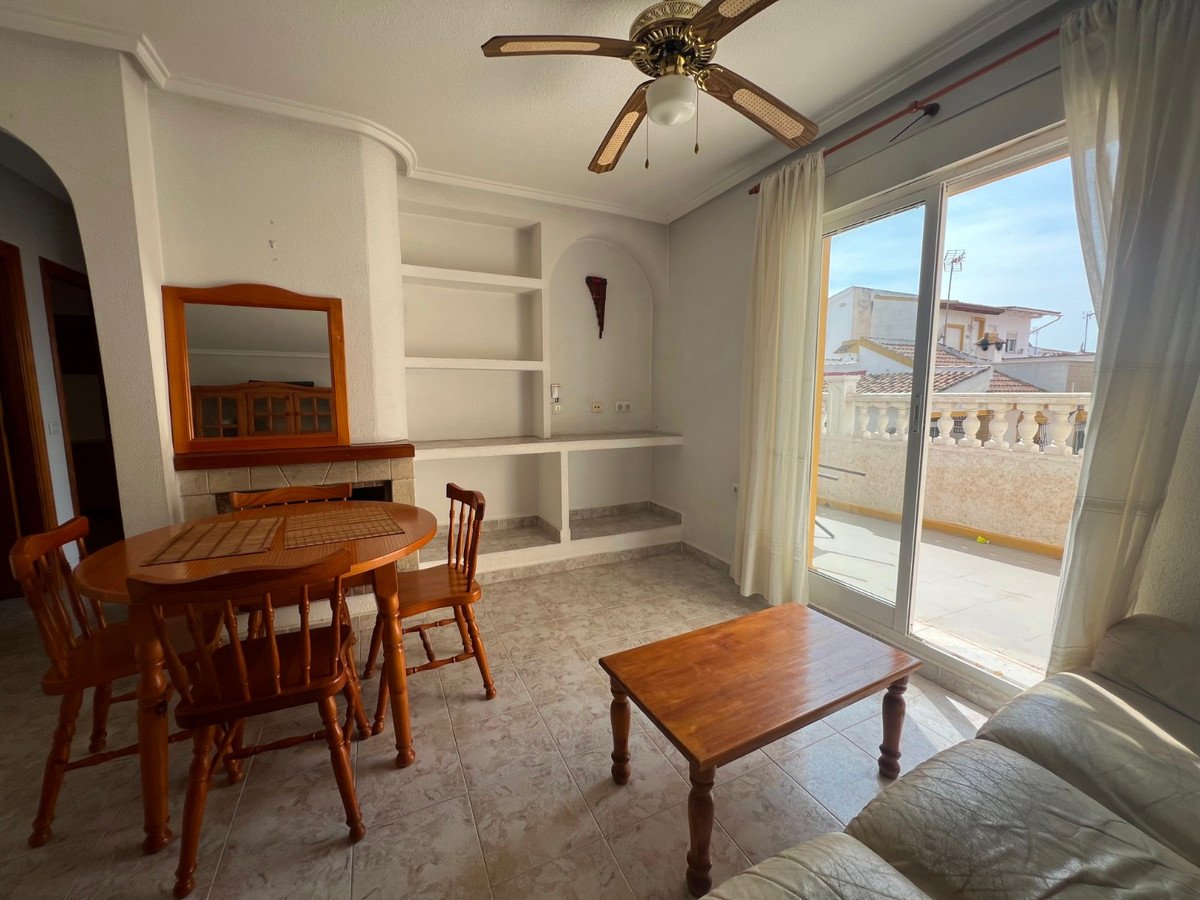 2 Bed Bungalow in Guardamar del Segura