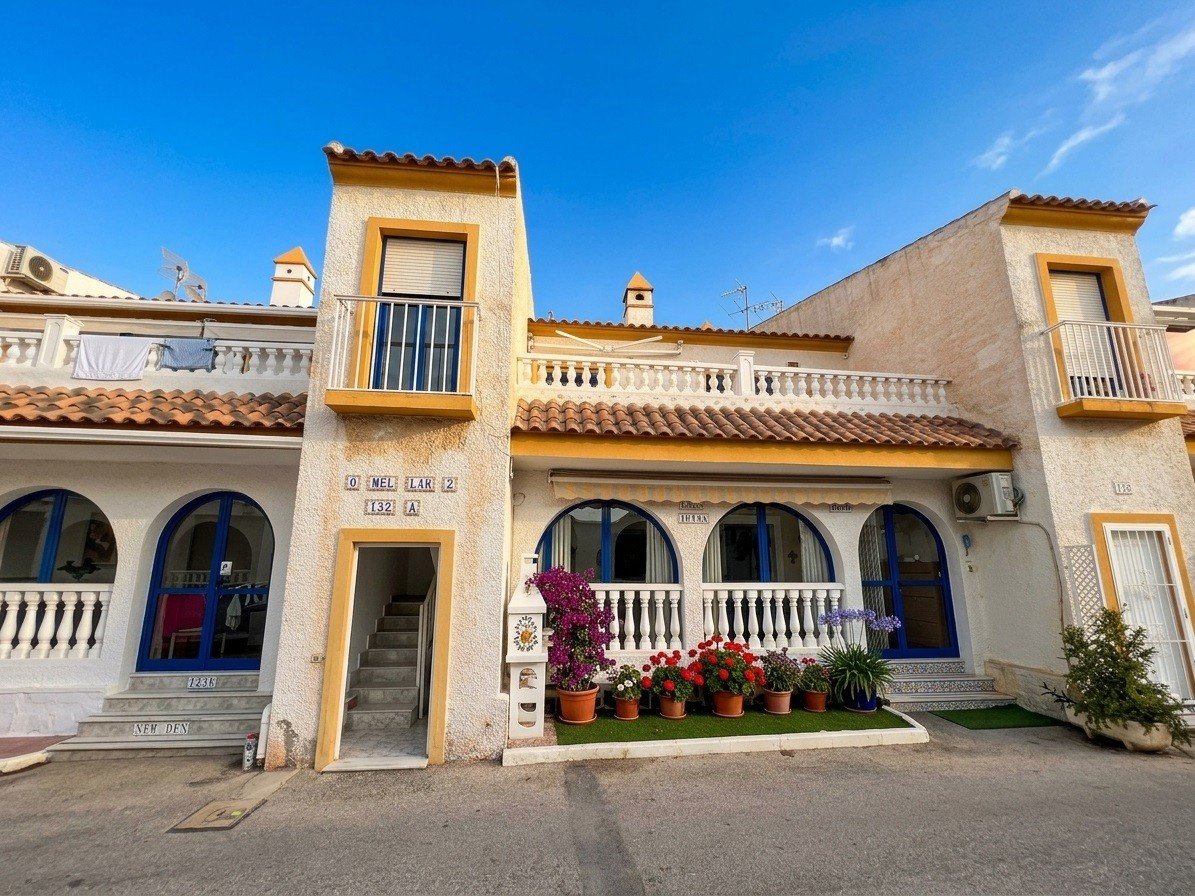 2 Bed Bungalow in Guardamar del Segura