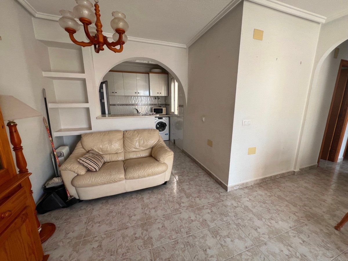 2 Bed Bungalow in Guardamar del Segura