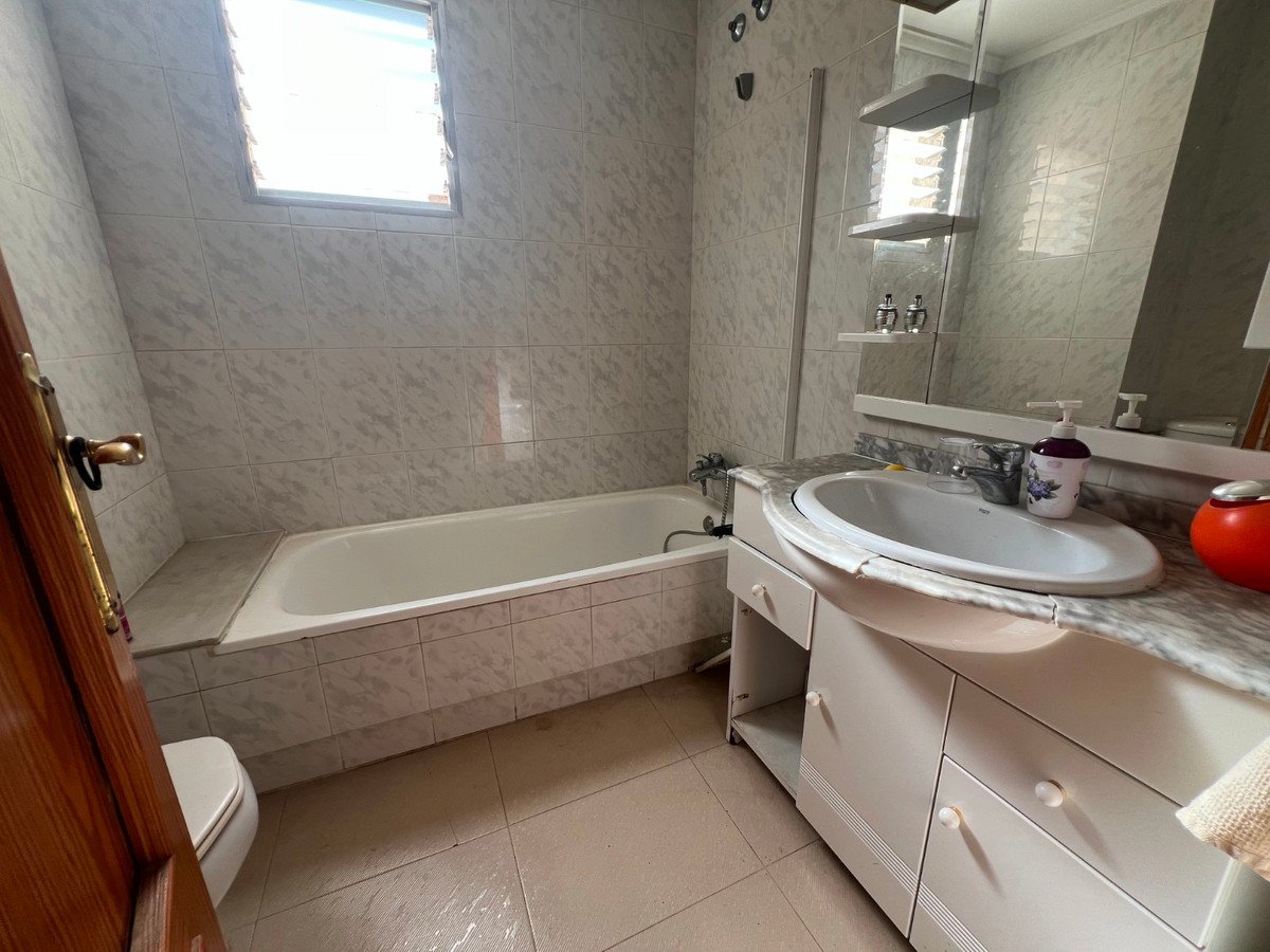 3 Bed Ground Floor Apartment in Guardamar del Segura