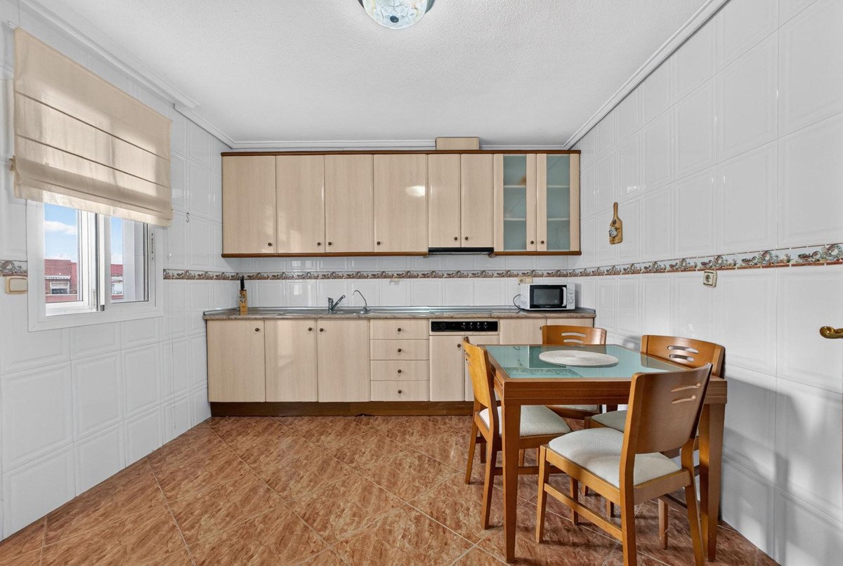 3 Bed Ground Floor Apartment in Torrevieja