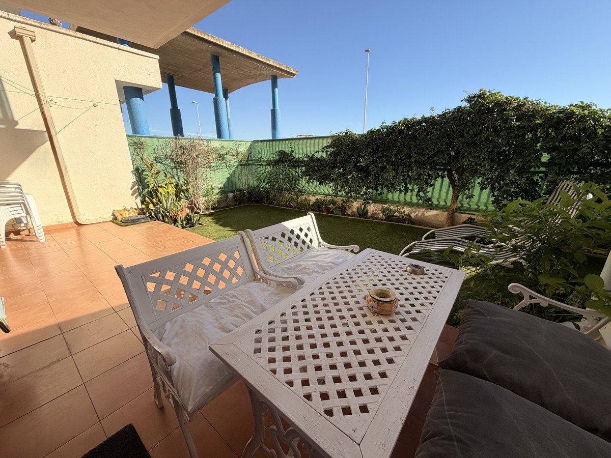 2 Bed Ground Floor Apartment in Guardamar del Segura
