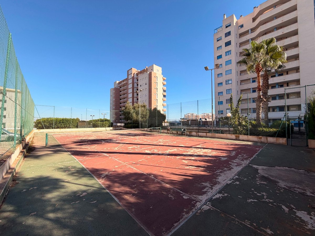 2 Bed Ground Floor Apartment in Guardamar del Segura
