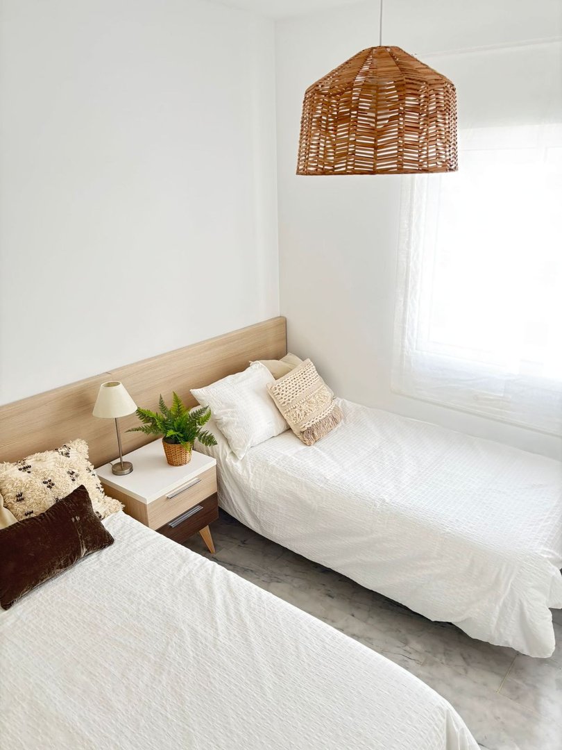 2 Bed Middle Floor Apartment in Valle Romano