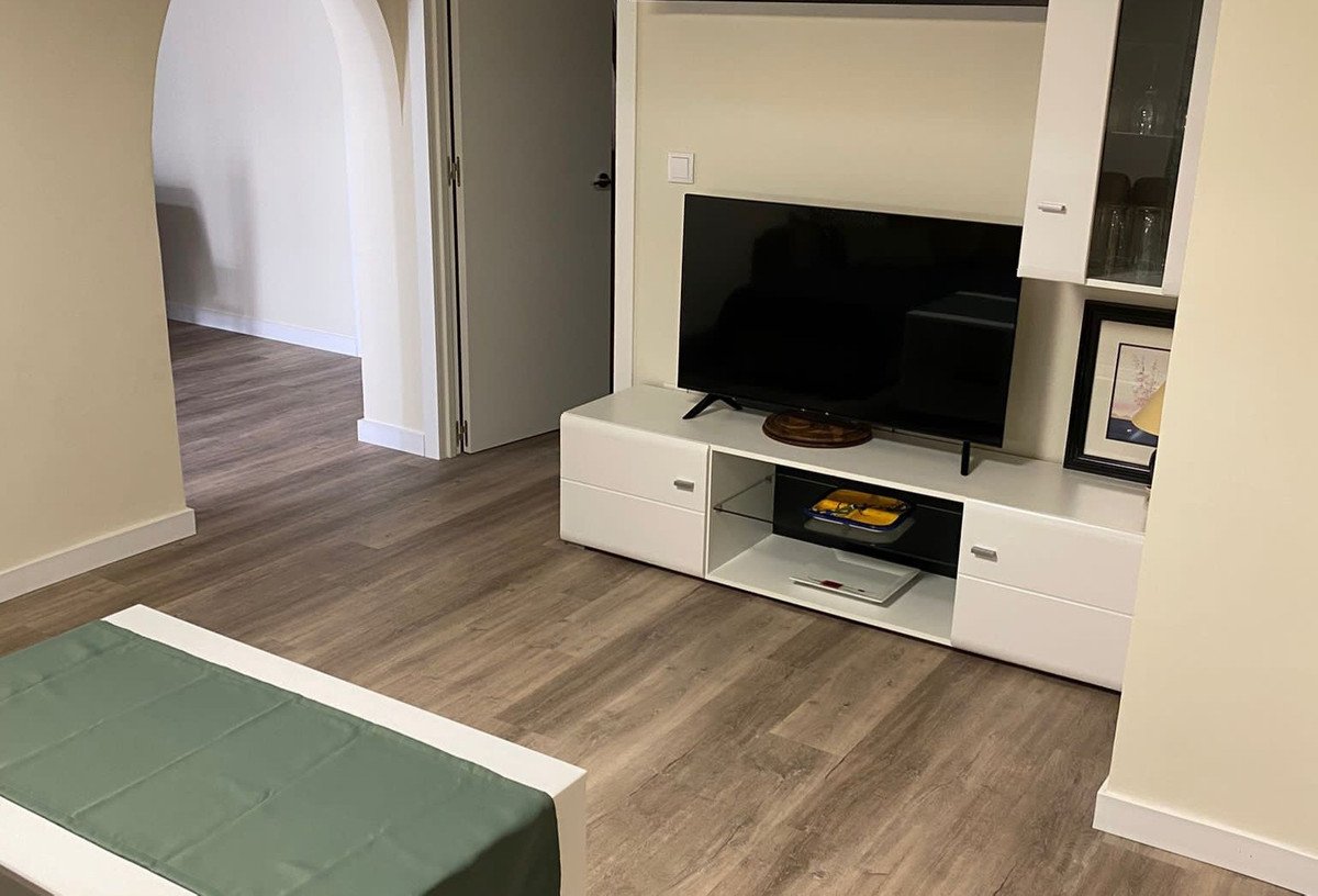 5 Bed Detached Villa in La Marina