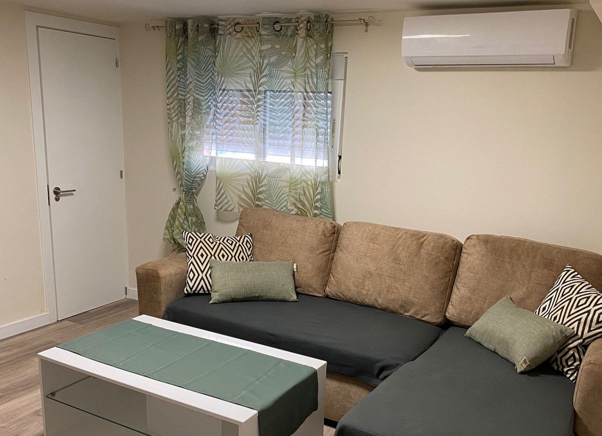 5 Bed Detached Villa in La Marina