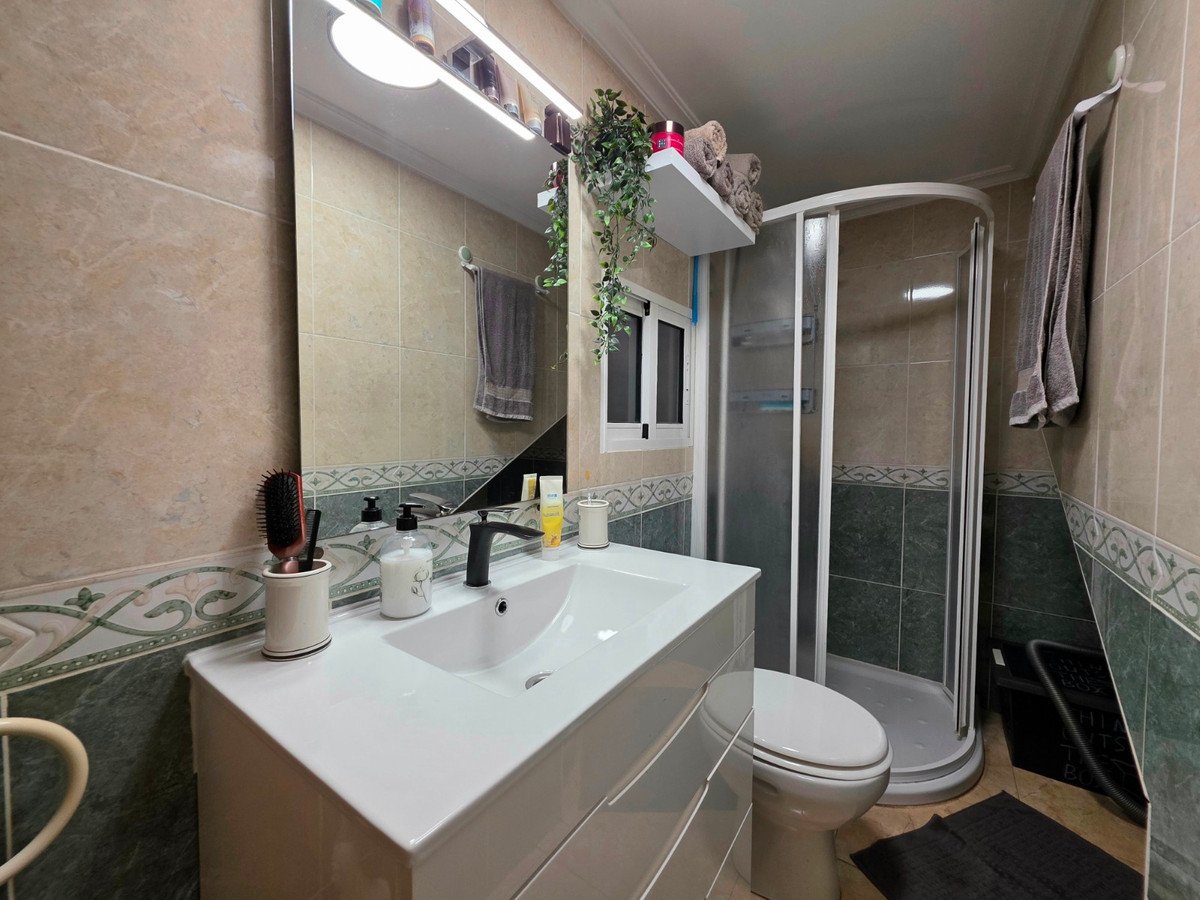 5 Bed Detached Villa in La Marina