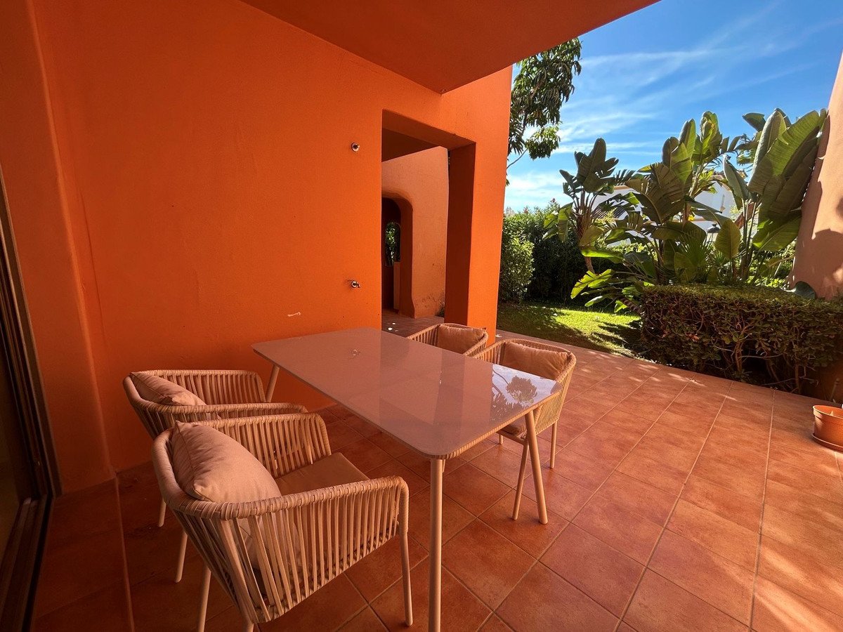 2 Bed Ground Floor Apartment in New Golden Mile