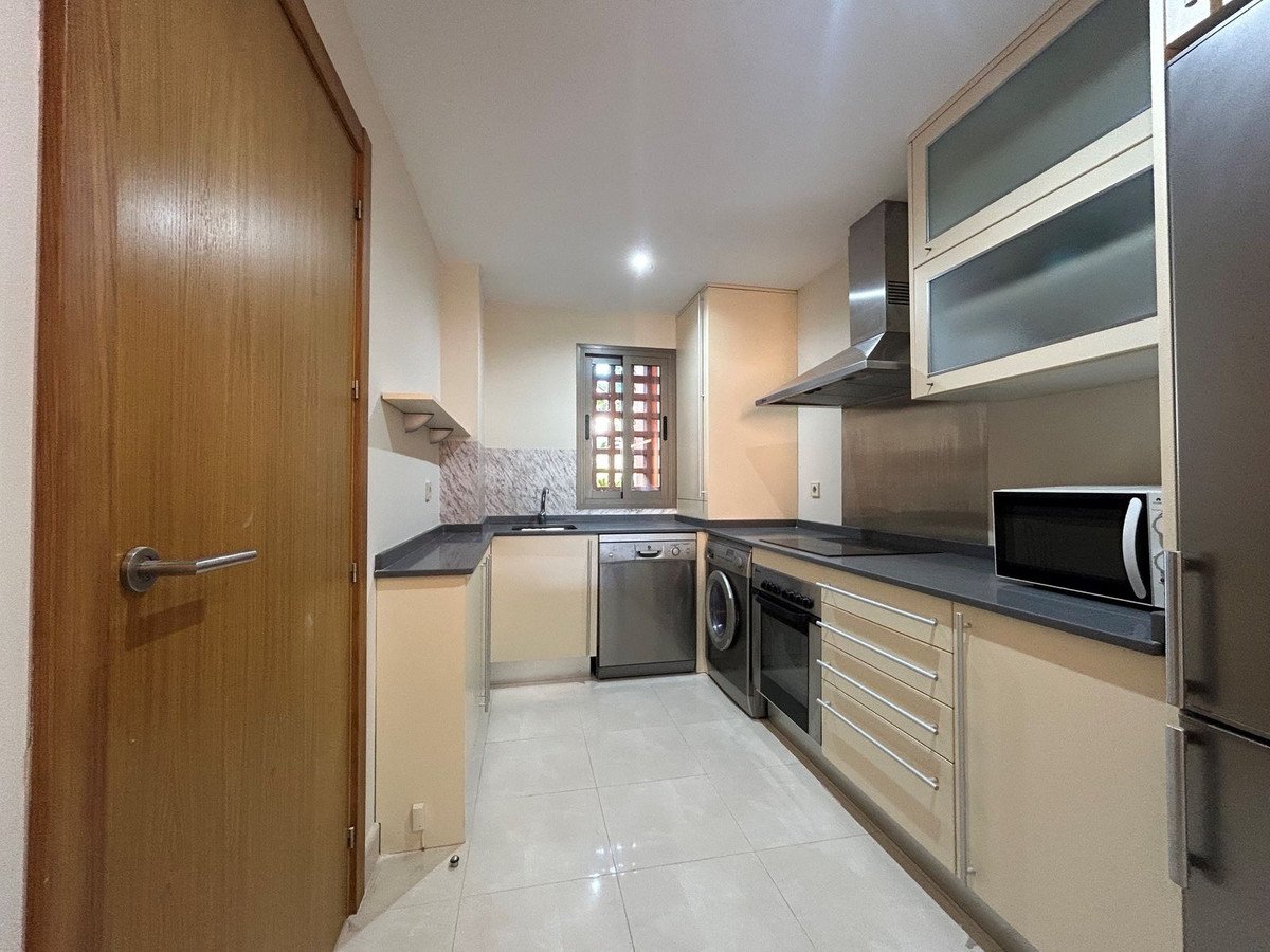 2 Bed Ground Floor Apartment in New Golden Mile