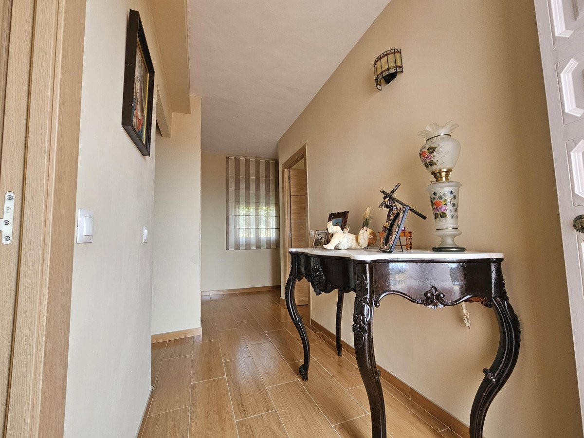 4 Bed Detached Villa in Casarabonela