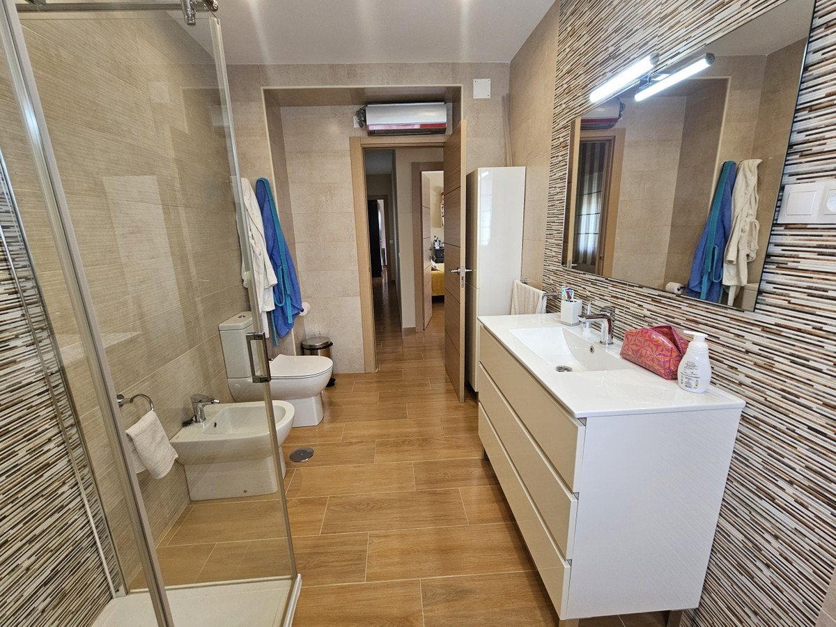 4 Bed Detached Villa in Casarabonela
