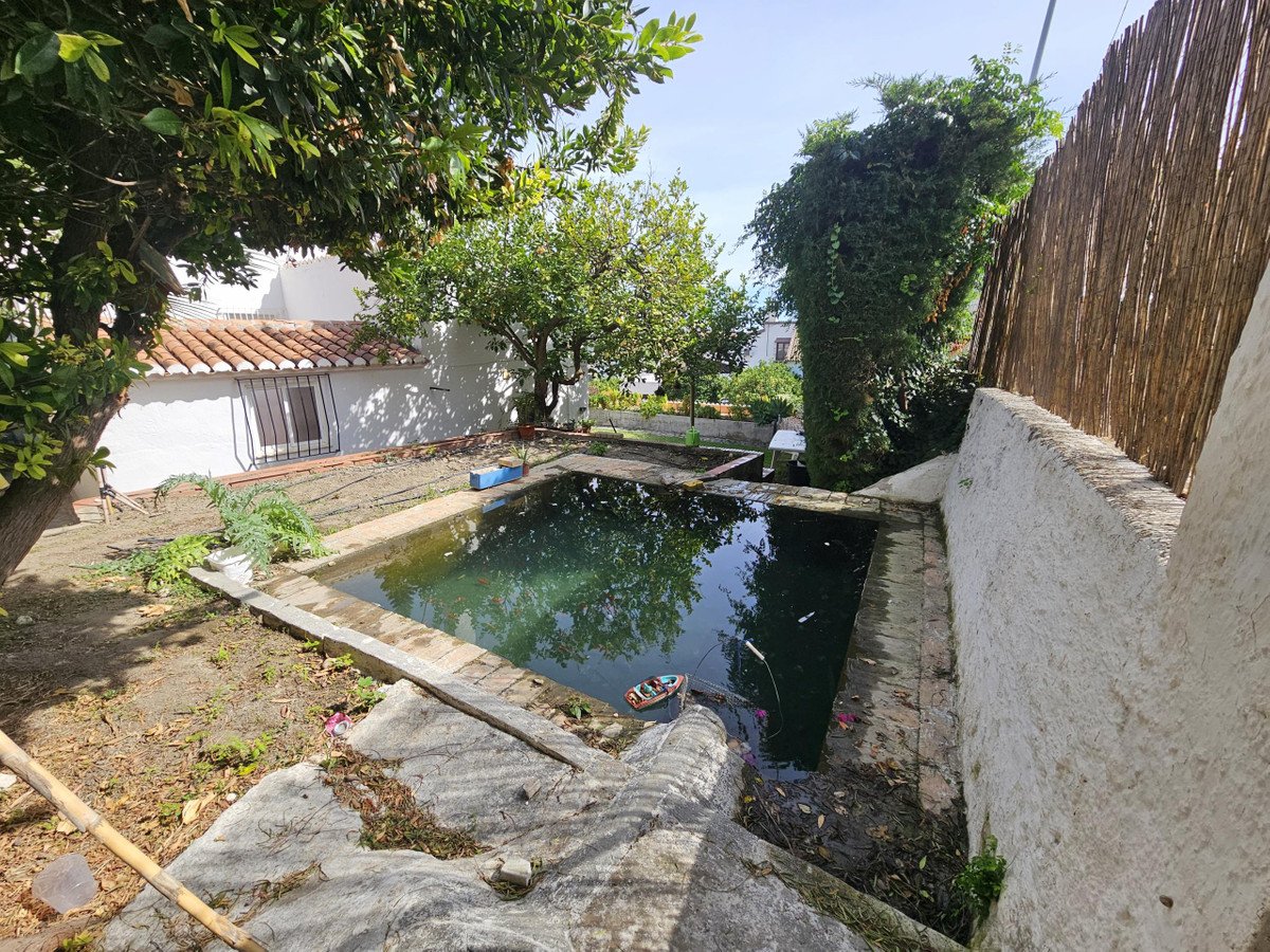 4 Bed Detached Villa in Casarabonela