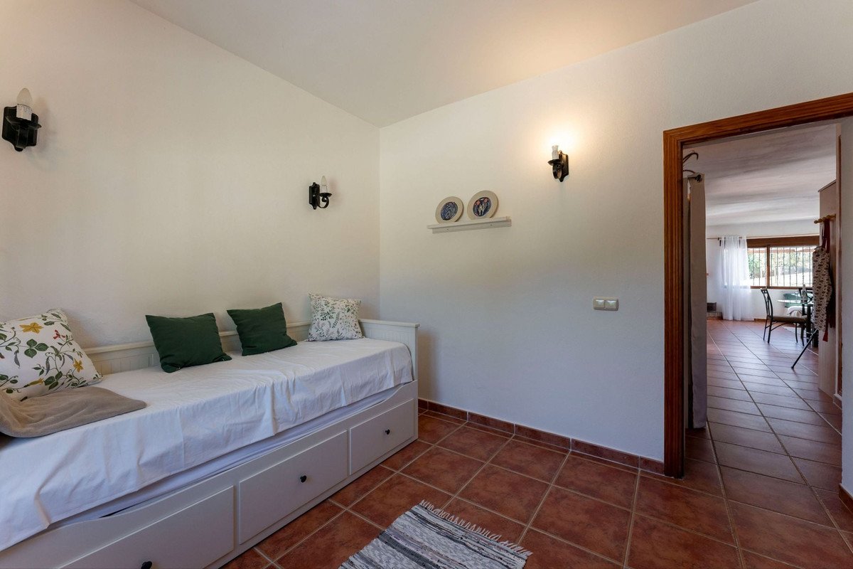 3 Bed Detached Villa in Tolox