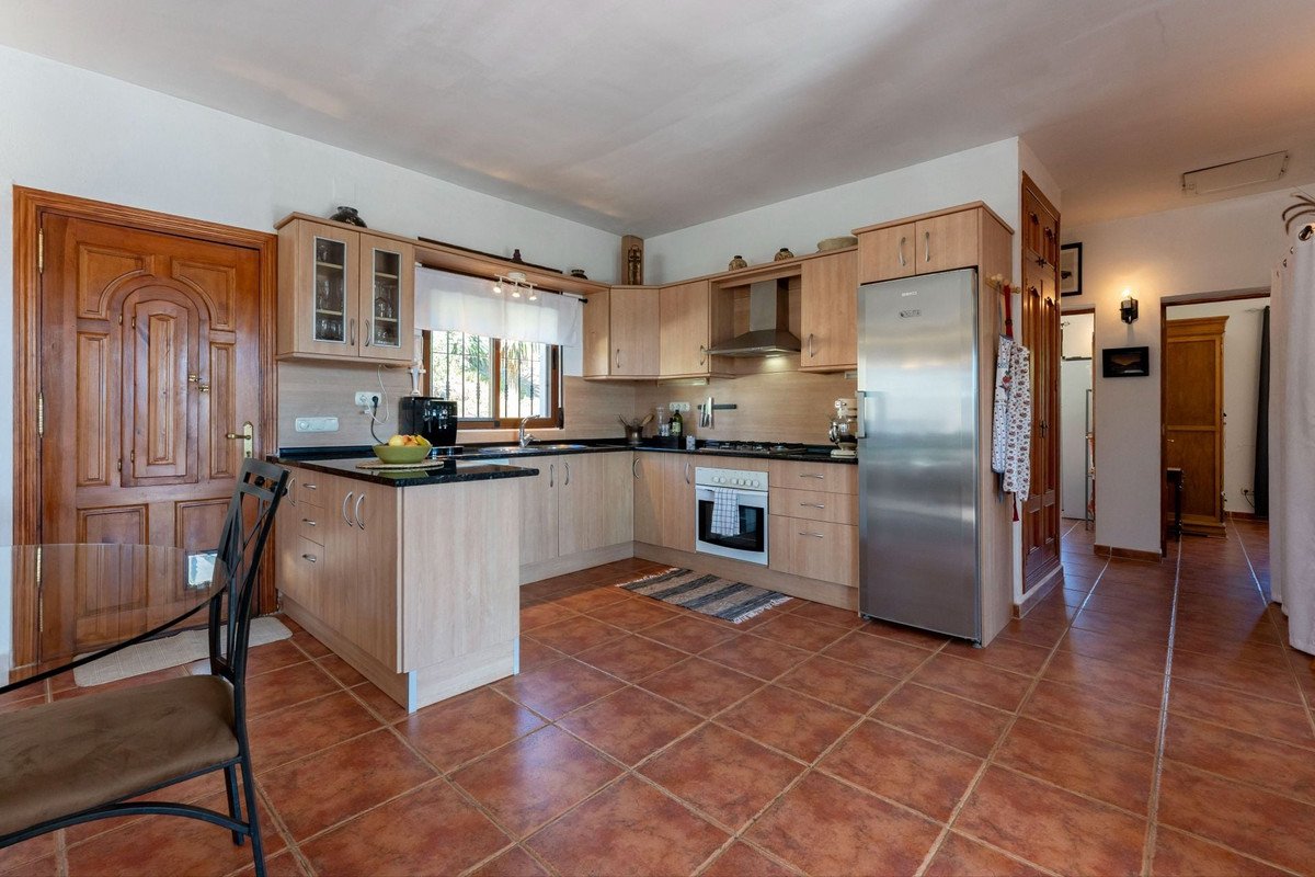 3 Bed Detached Villa in Tolox
