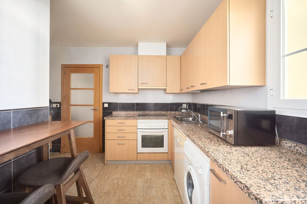 2 Bed Top Floor Apartment in Estepona