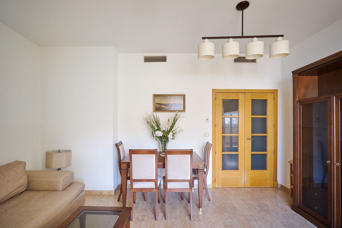 2 Bed Top Floor Apartment in Estepona