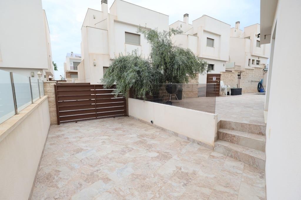 3 Bed Detached Villa in Orihuela Costa