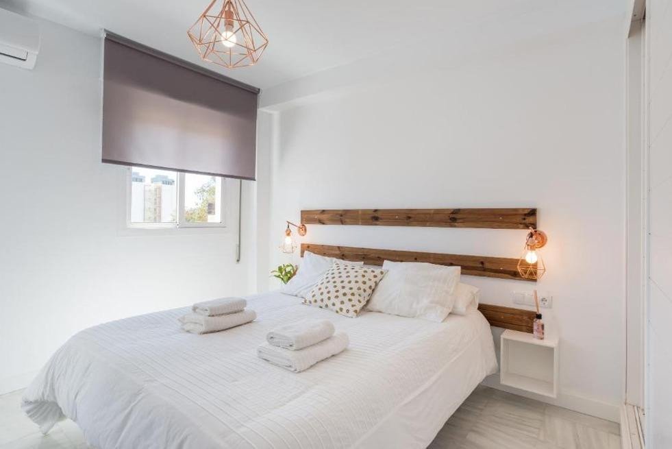 7 Bed Townhouse in Benalmadena