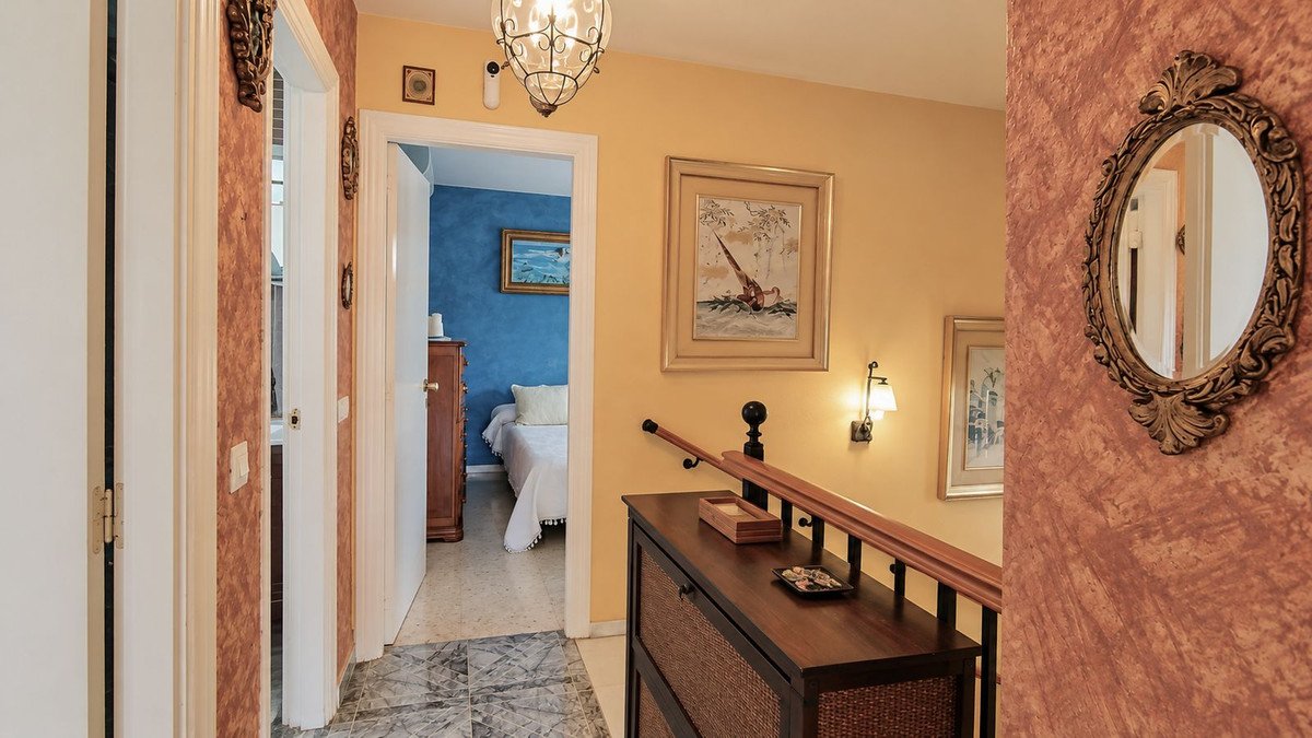 3 Bed Semi-Detached House in San Pedro de Alcántara