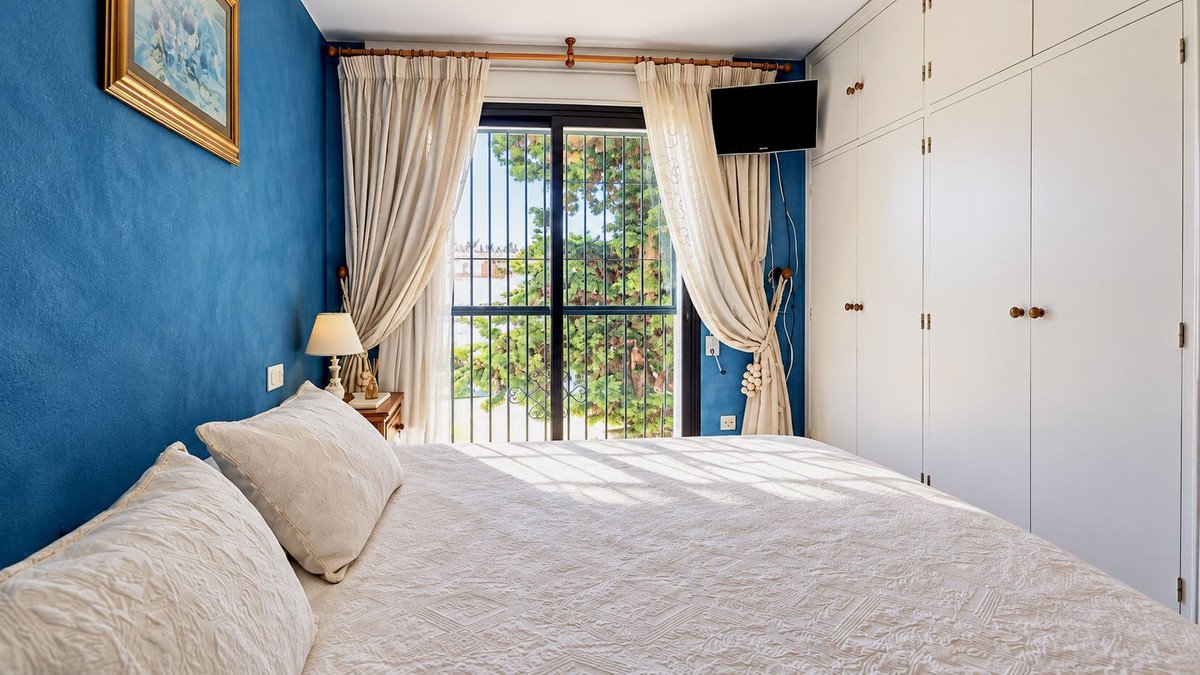 3 Bed Semi-Detached House in San Pedro de Alcántara