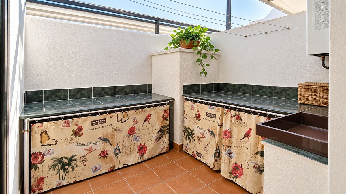 3 Bed Semi-Detached House in San Pedro de Alcántara