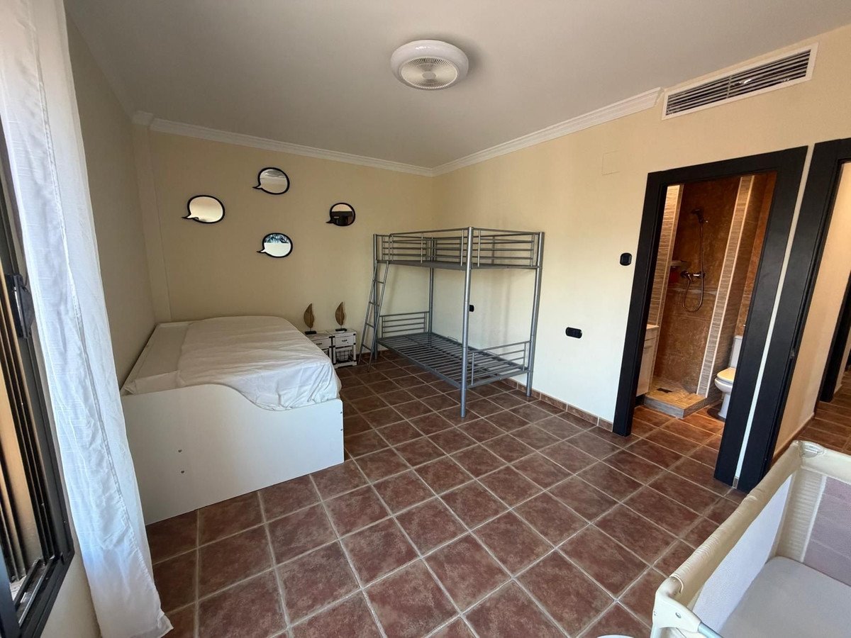 5 Bed Detached Villa in Cerros del Aguila