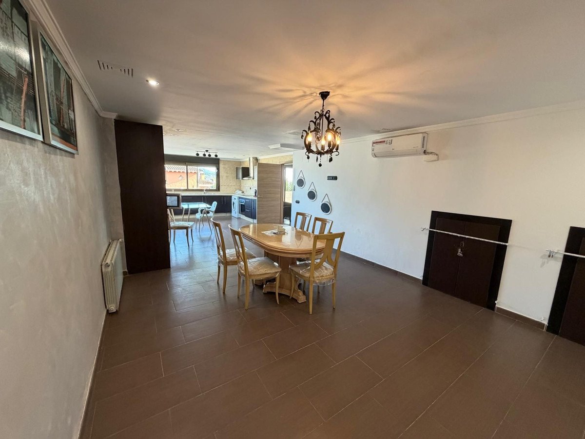 5 Bed Detached Villa in Cerros del Aguila