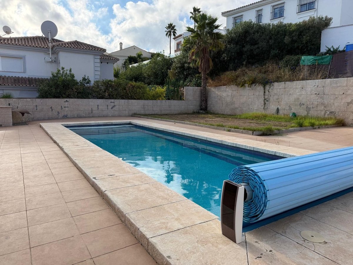 5 Bed Detached Villa in Cerros del Aguila