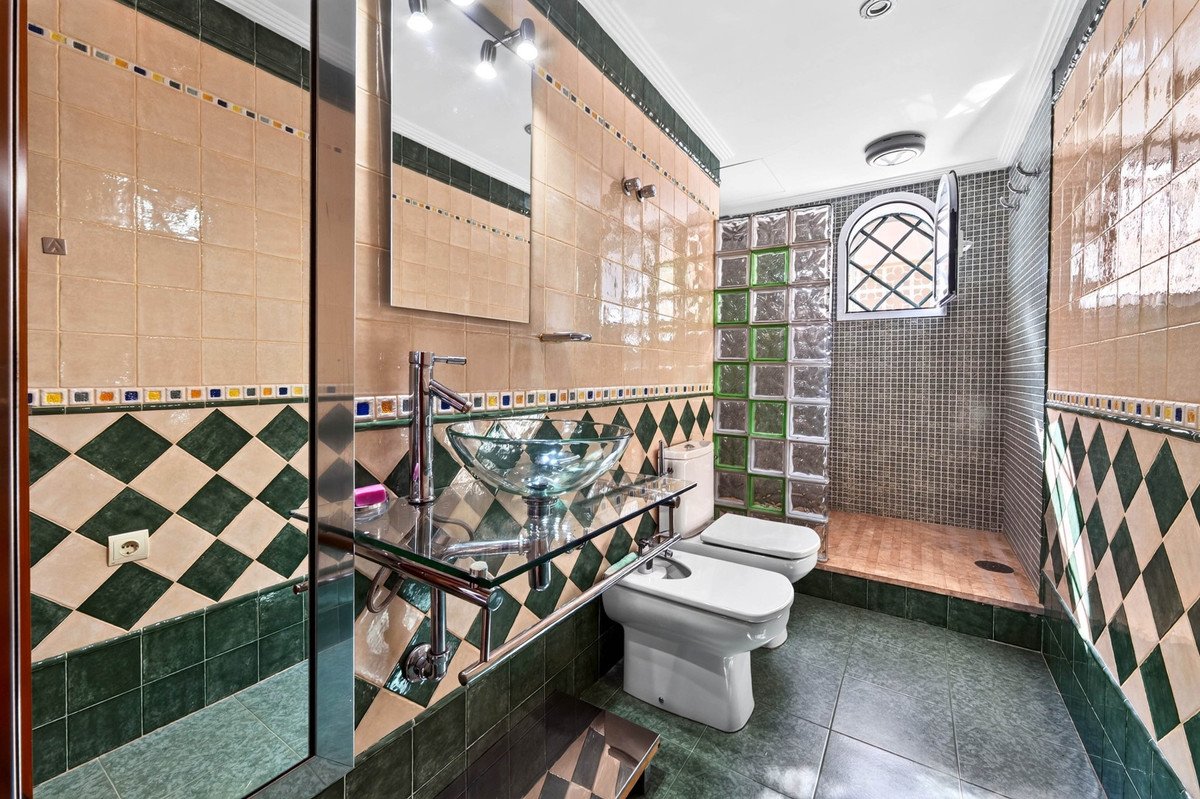 3 Bed Detached Villa in Churriana