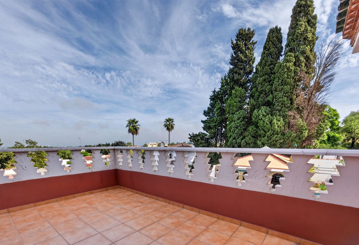 3 Bed Detached Villa in Churriana