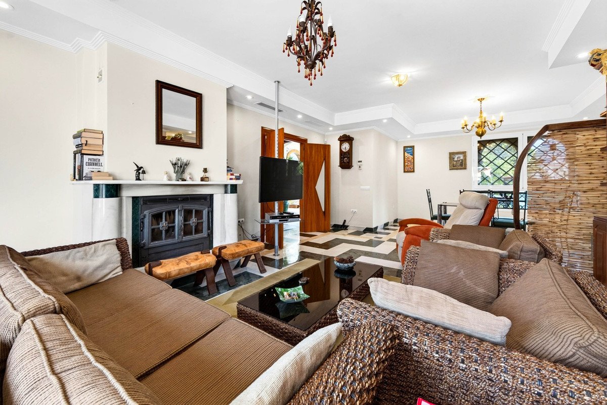 3 Bed Detached Villa in Churriana