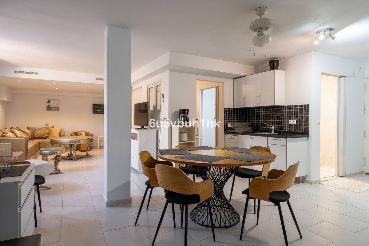 5 Bed Detached Villa in Fuengirola