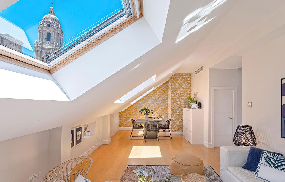 2 Bed Penthouse Duplex in Málaga Centro