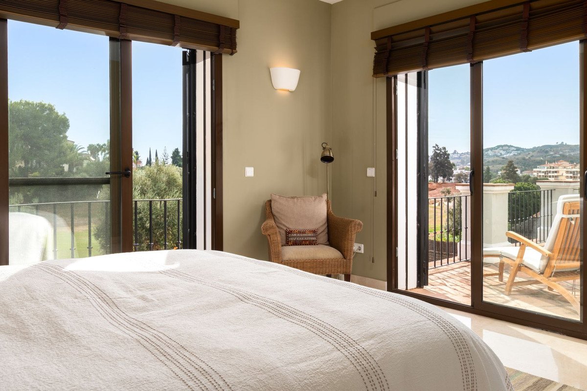 5 Bed Detached Villa in Mijas Golf