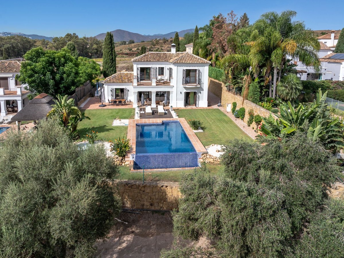 5 Bed Detached Villa in Mijas Golf