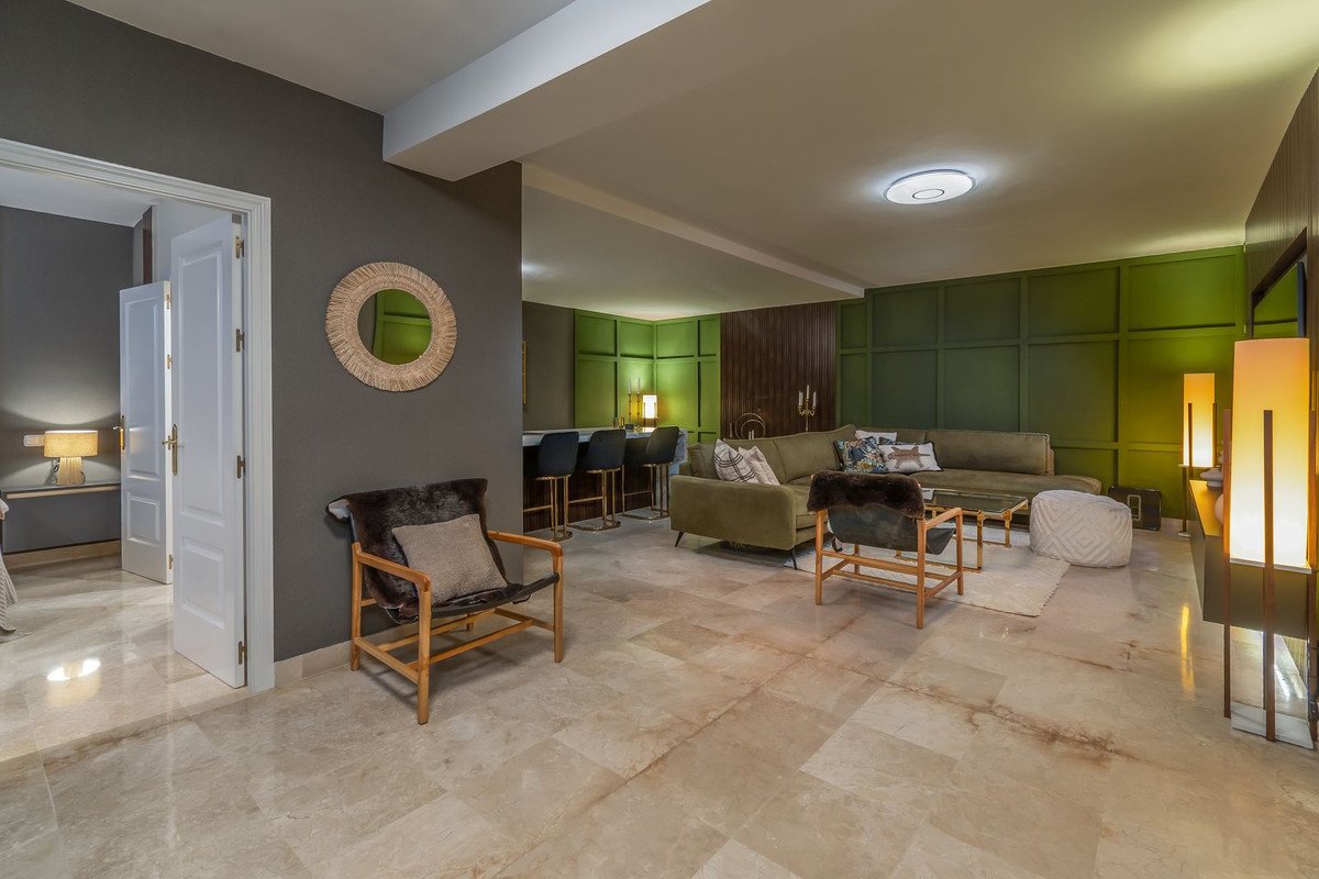 5 Bed Detached Villa in Mijas Golf