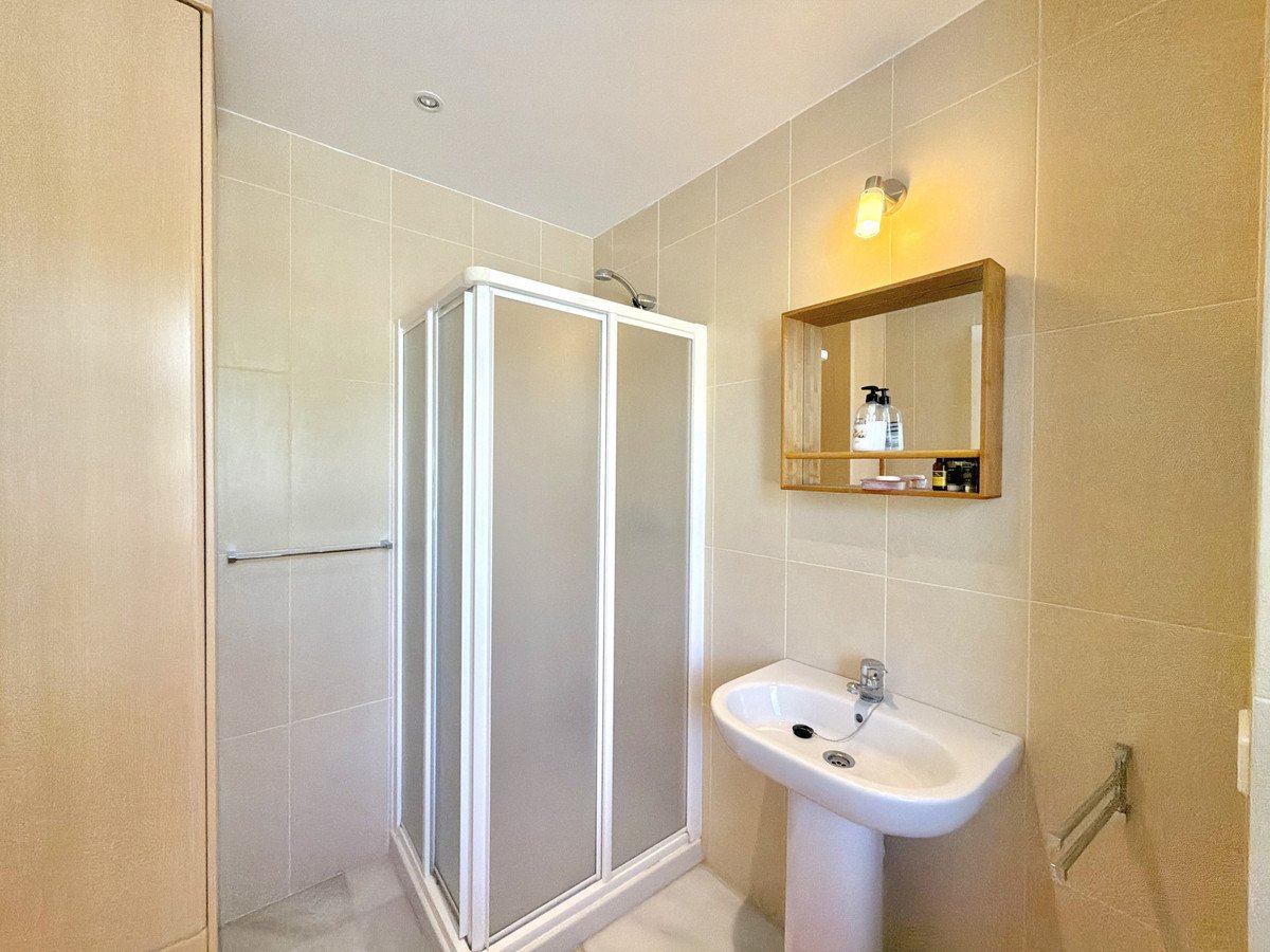 4 Bed Detached Villa in Estepona