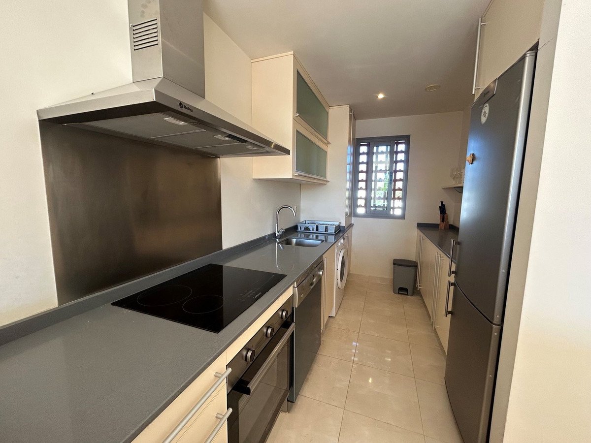 1 Bed Penthouse in New Golden Mile