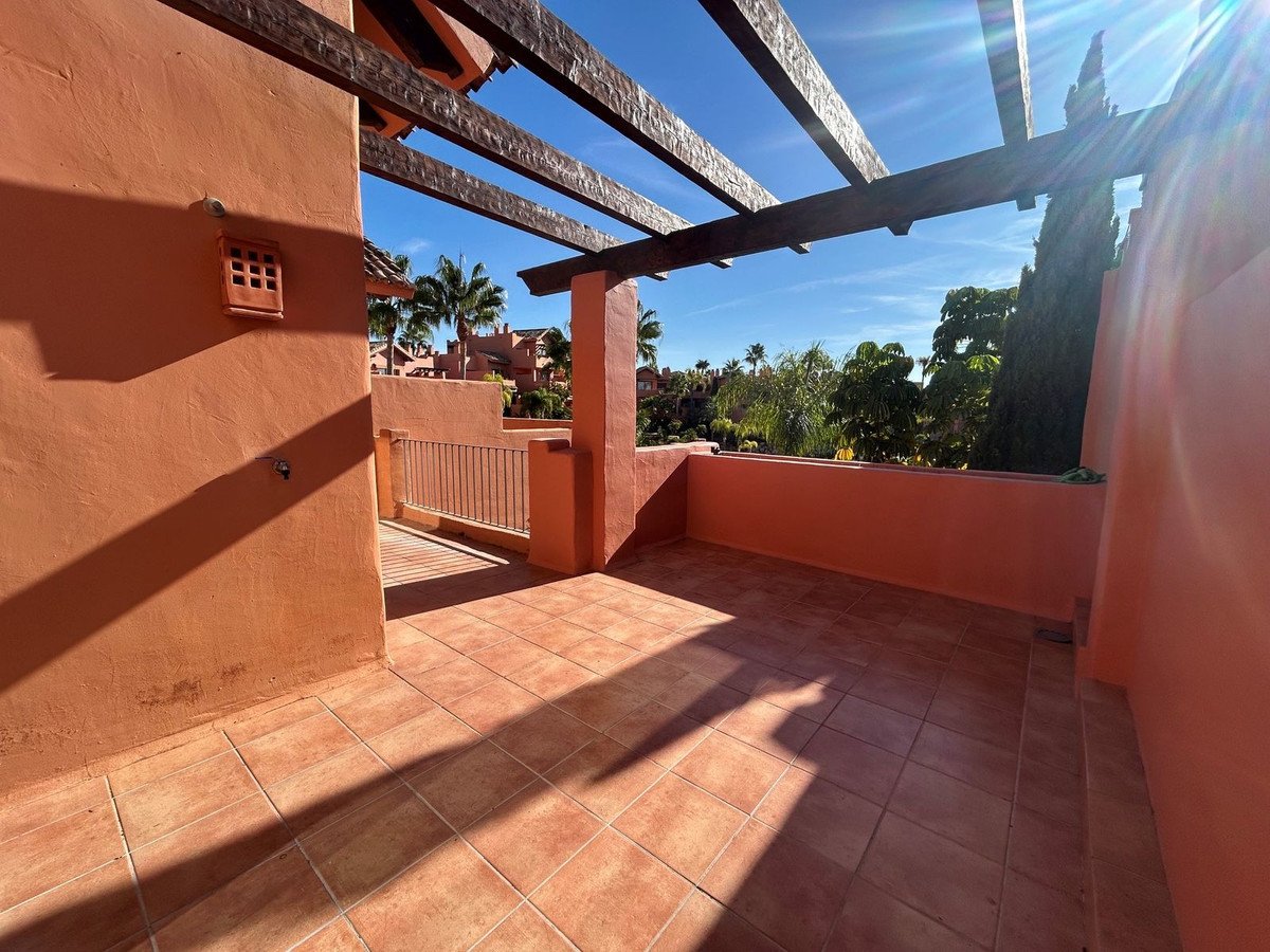 1 Bed Penthouse in New Golden Mile