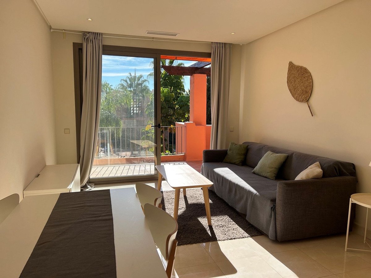 1 Bed Penthouse in New Golden Mile