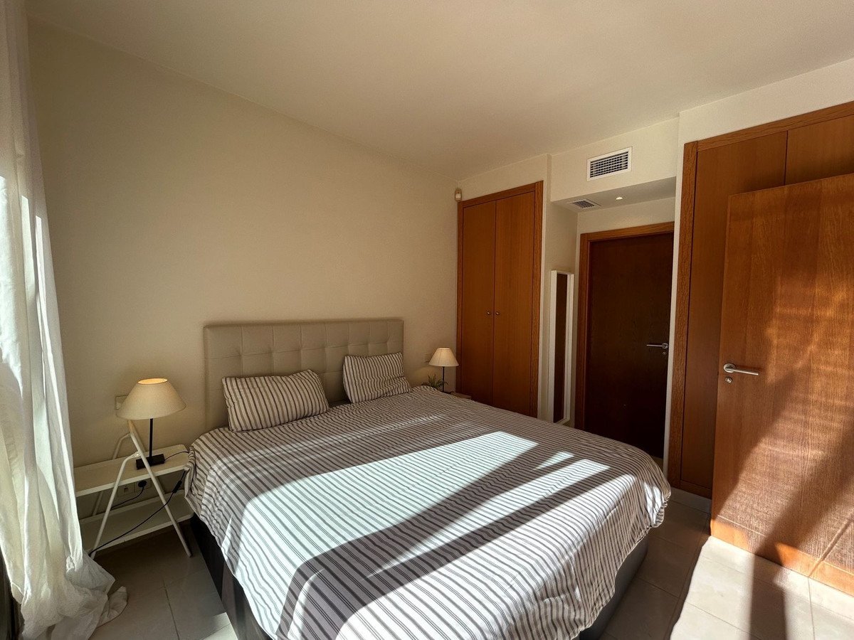 1 Bed Penthouse in New Golden Mile