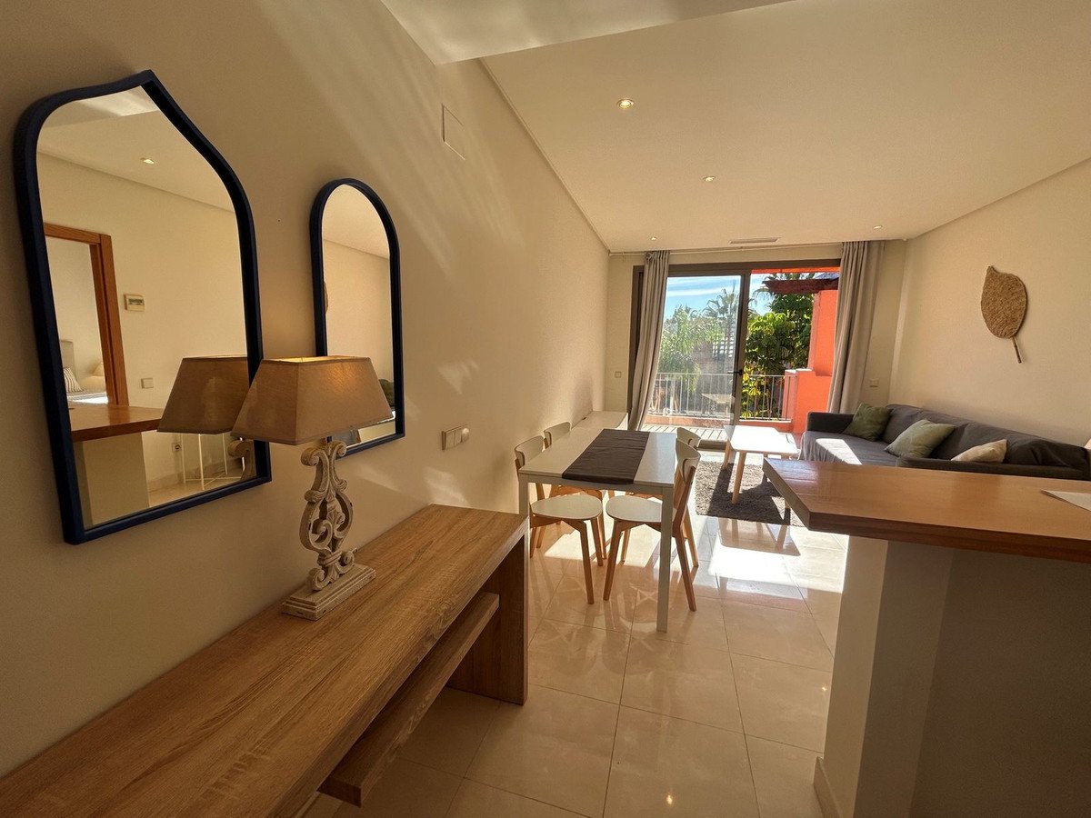 1 Bed Penthouse in New Golden Mile