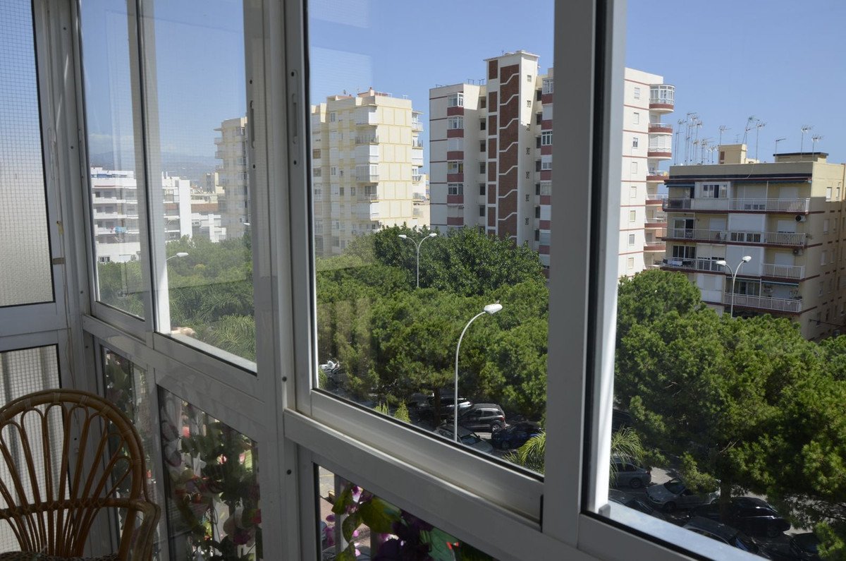 3 Bed Middle Floor Apartment in Torre del Mar