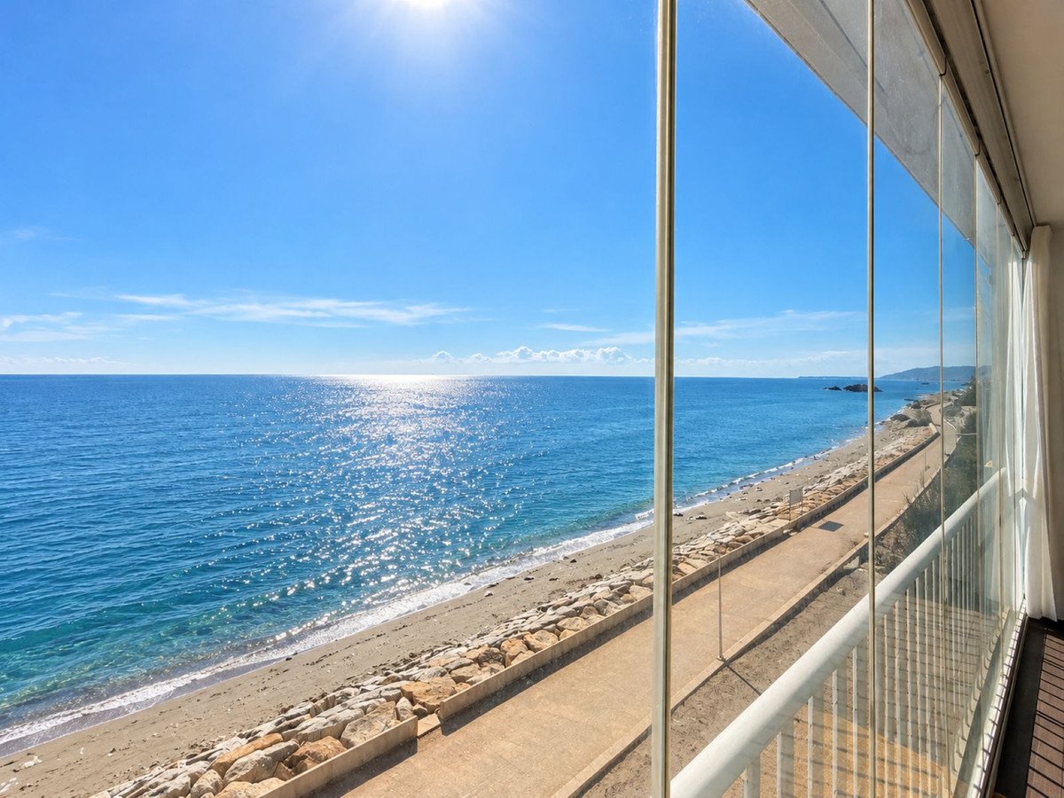 1 Bed Penthouse in Estepona